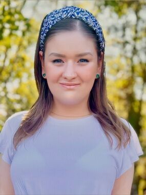 Meet your Posher, Kayla